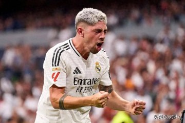 铁人巴尔韦德破五大联赛出场纪录，皇马核心肩负三线争冠重担