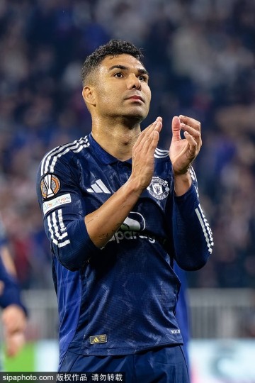 曼联欧联杯成功背后：卡塞米罗或将迎来天价薪资