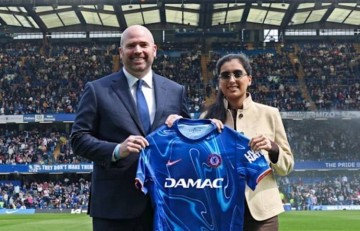 专家:切尔西卖短期胸前广告很无奈,要价6000万镑一年太高了