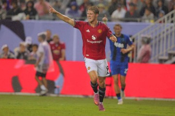 霍伊伦德计划曝光!若曼联7500万签谢什科,他将改变主意选择走人