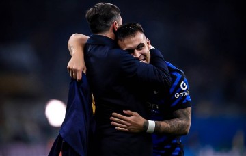 欧冠决赛巴黎战国米，法甲豪门被看高，蓝黑军团险胜巴萨存隐忧