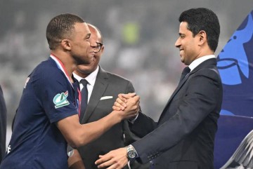 绝了，巴黎赢得欧冠，却嘲讽姆巴佩，纳赛尔短短9字戳心