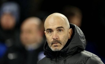 纽卡2-0战胜切尔西:双中场破门展现战术优势,埃迪豪策略获胜关键