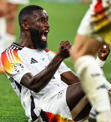 曼联斩获意甲双子星，总投资达127亿——新援吕迪格助阵，国米喜笑颜开