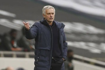 2场5球大逆转！62岁穆帅再创神迹，曼联弃将集体爆发暗藏玄机？