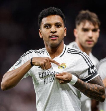 告别皇马！内讧升级，两位巨星对姆巴佩不满，瓜帅示好提振信心