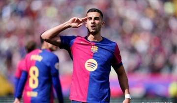 突发!莱万血染赛场,25岁天才或迎关键时刻崛起