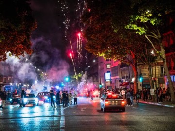 巴黎圣日耳曼首夺欧冠引爆狂欢,导致两人死亡数百人被捕