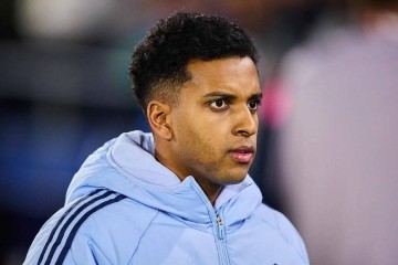 淘汰赛仅出场5分钟，皇马亿元先生遭阿隆索弃用，阿森纳报价9000万