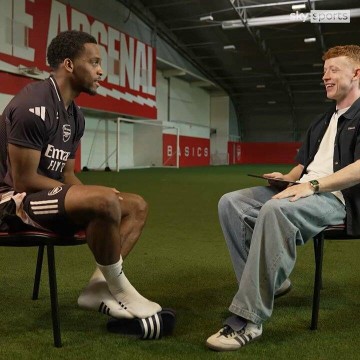 廷伯：斯凯利是特别的球员，他在场下谦逊友善&场上像头狮子