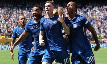 四冠王轰然倒下,新科欧冠冠军输球输人,足坛超级大满贯诞生