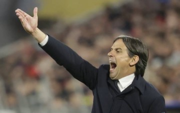 记者:新月为小因扎吉报价2500万,与国米续约会议将在欧冠后进行