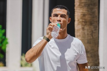 欧洲足坛震荡夜：C罗续约引发沙特风波，枪手疯狂抢购，米兰城格局翻天