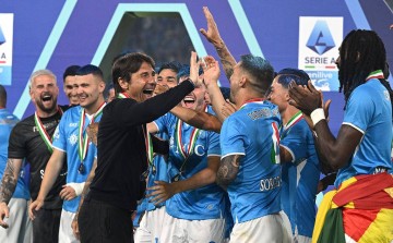 那不勒斯展开引援风暴,努涅斯、桑乔等六大强援加盟!