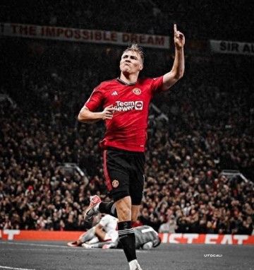 9000万欧!曼联锁定22岁德甲锋霸,卖人筹钱交易或引发足坛连锁反应