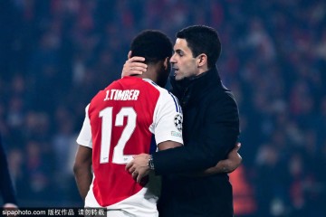 输完曼城输红军！阿森纳连续3年争冠失败 买神锋刻不容缓