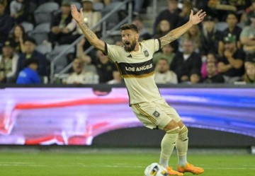 欧洲豪门巴黎与切尔西相约世俱杯,王者之争一触即发