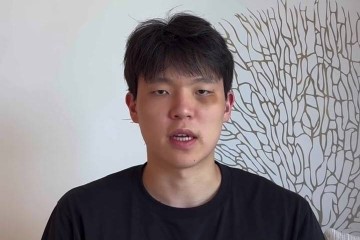 杨瀚森被打成熊猫眼？翻译:对抗小磕小碰无大碍