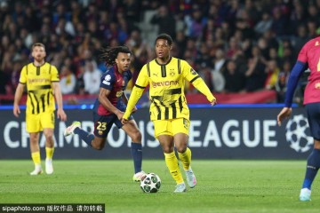 拜仁、巴萨还是皇马?德甲巨人重启对塔赫的追逐,欲在免签战中胜过西甲劲敌