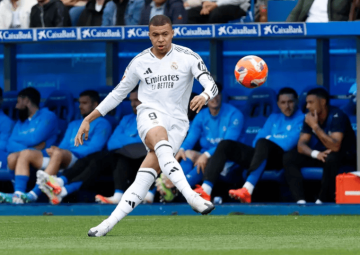 2025年金球奖争夺战态势:登贝莱领先、姆巴佩落后