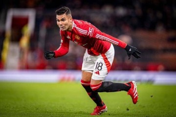 欧冠三连冠,统治欧洲的皇马11人,如今身在何方?5人已宣布退役!