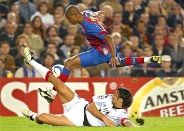 【资料】AC米兰2004-2005赛季欧冠小组赛记录，力压巴萨，F组头名出线