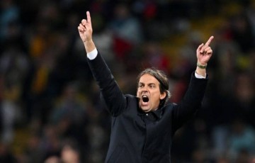 遍体鳞伤就是击不倒,这是国米老男孩最后的倔强