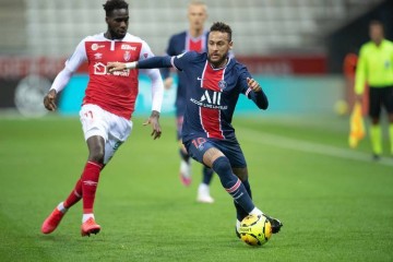 法甲烽火:里尔 VS 兰斯,鹿死谁手?