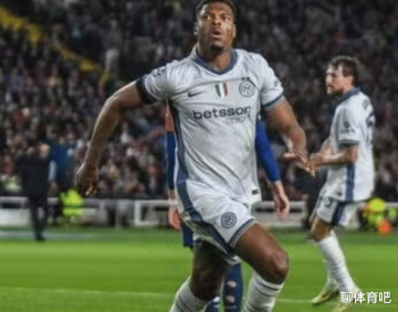 欧冠半决赛首回合战报,所有比赛结果揭晓,最新积分榜一览!