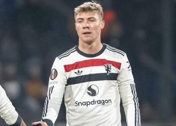 转会1+2：切尔西利物浦争8400万德甲杀星 曼联有意中游队前锋