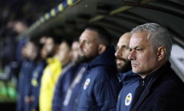 半兽人护驾狂人!意甲顶级中场来投,穆二年传奇继续?