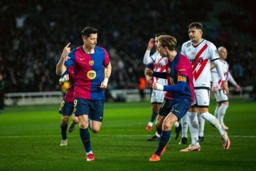 奥尔莫破门救主！巴萨1-0险胜马洛卡豪取三连胜 7分领跑西甲