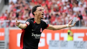 切尔西看上22岁法国天才妖锋德甲黑店漫天要价1亿欧不做冤大头