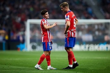 4分钟戴帽, 30分钟4球, 他是被小蜘蛛“耽误”的西甲神锋！