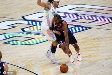 约老师天王山之夜等来救兵 哈登诡异断电再现原因何在？