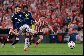 欧联13场不败vs英超24场不胜!曼联双面人格揭秘 这1点让全英超都笑了