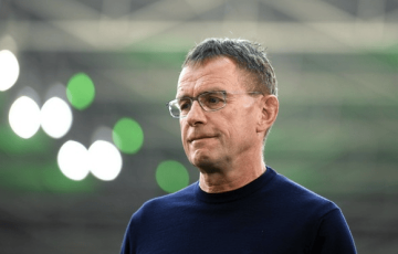 一度被捧为曼联救世主的朗尼克,为何不到两个月就跌落神坛?