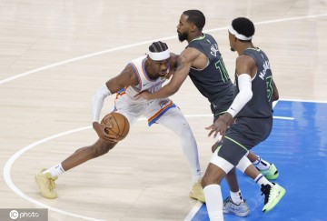 亚历山大31+9爱德华兹仅18分 雷霆擒森林狼西决开门红