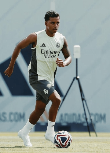 再见,皇马!曝9000万欧巨星面临离队!权威媒体:热刺、利物浦有意