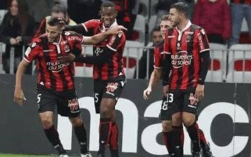 法甲焦点战:斯特拉斯堡主场出击,圣埃蒂安客场寻机