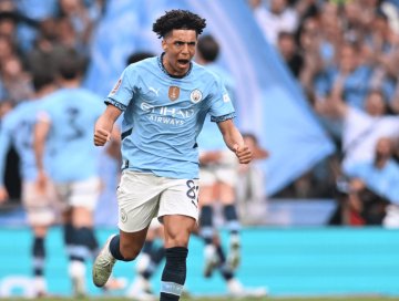 2-0！6-0！疯狂一夜，曼城杀入决赛，本菲卡造惨案，那不勒斯登顶