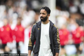 尴尬！阿莫林带曼联29场砍28分 2.2亿欧三叉戟仍0进球