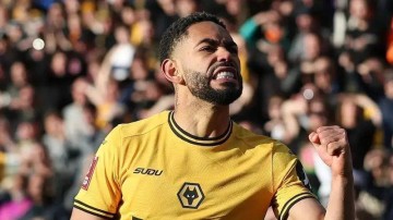 争五保级双线鏖战!纽卡迎最佳冲欧机会,曼联两利好能否止颓?