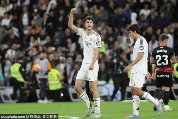 打脸旧主!从英冠下课到法甲最佳,罗塞尼奥的逆天改命之路!