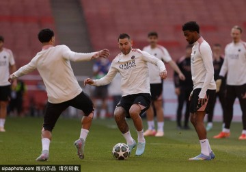 欧冠决赛站队大戏！马赛主帅德泽尔比：巴黎？国米？我选网飞！这话里有话！