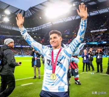 小蜘蛛阿尔瓦雷如何用35个进球征服西甲,身价破亿