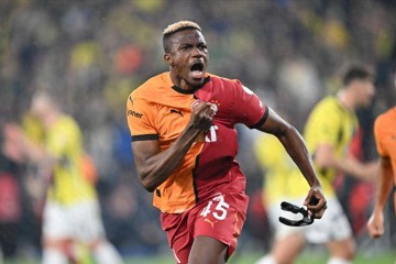 名记解释为什么意甲金靴奥斯梅恩要踢土超 曼联引进是定时炸弹