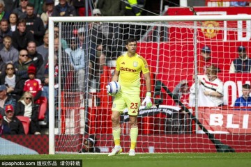 转会风暴！曼联6000万抢马丁内斯，切尔西盯上加纳乔，皇马豪掷6900万