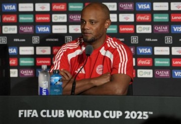 孔帕尼：拜仁总有最高目标&皇马曼城巴黎也如此 奥利塞能踢10号位