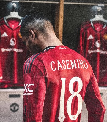 卡塞米罗不走曼联无法高价签中场,B费回撤已定!热刺欲签新帝星